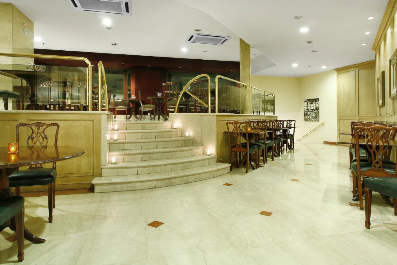 Hotel Cyan Américas Towers 4*